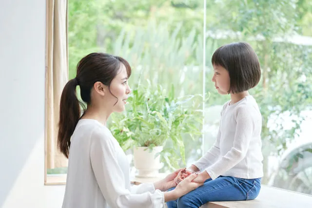 子どもと写っている写真